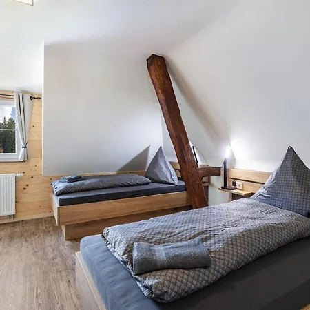 Zur Linde Und Apartment *