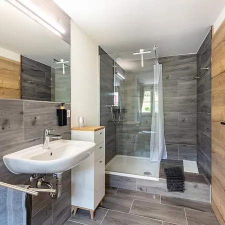 Zur Linde Und Lejlighed