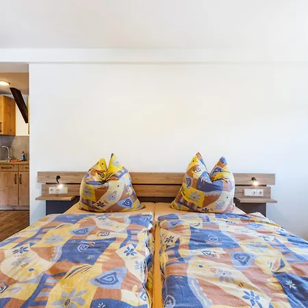 Zur Linde Und St. Blasien