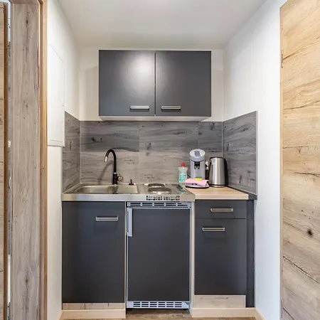 Zur Linde Und St. Blasien