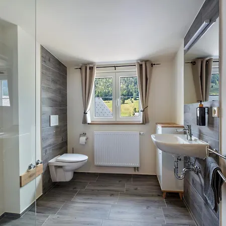 Zur Linde Und Lejlighed *