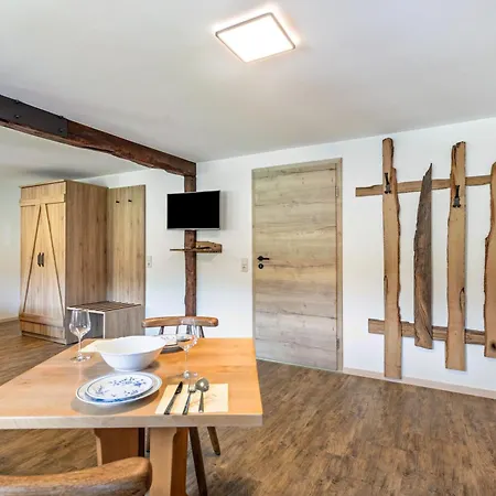 Zur Linde Und St. Blasien